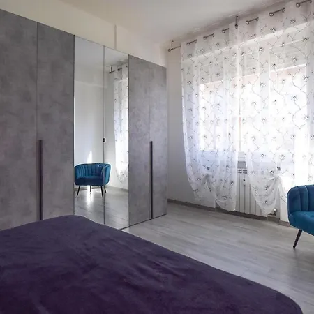 Beautiful In With 2 Bedrooms And Wifi *